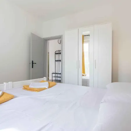 In - Biograd Riviera 43104 Apartment