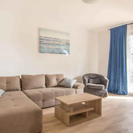 In - Biograd Riviera 43104 Apartment *