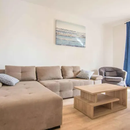 In - Biograd Riviera 43104 Apartment