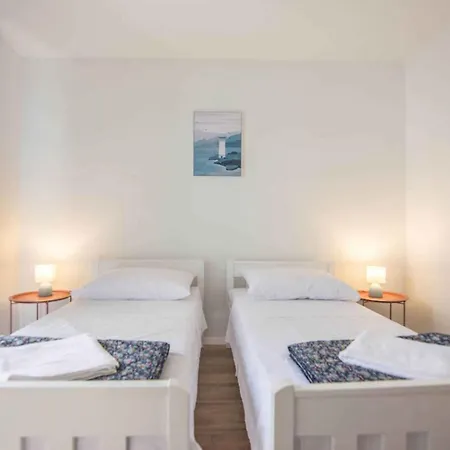 In - Biograd Riviera 43104 Apartament