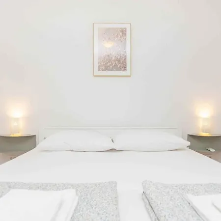 In - Biograd Riviera 43104 شقة بيوغْغاد نا موغو